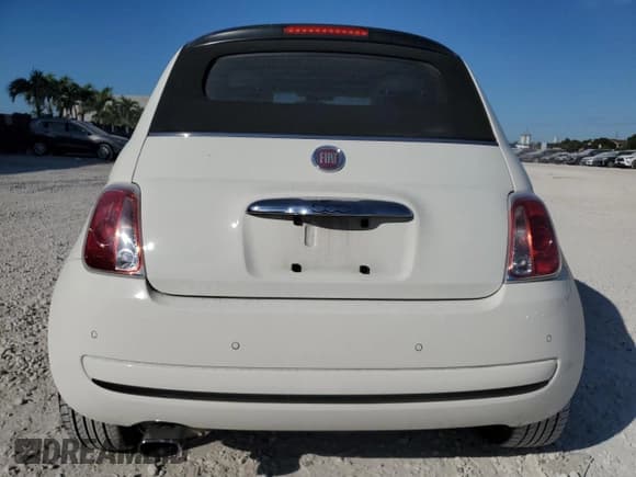 ✅ 2017 FIAT 500 Pop • VIN: 3C3CFFLR4HT698110 • Lot: 82261134. Listed on Copart with 44,388 mi. Free auction sales archive from the USA and detailed vehicle history report at DreamBid. Image 6.
