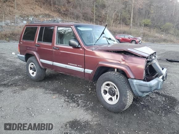 ✅ 2001 Jeep Cherokee Sport • VIN: 1J4FF48S91L544657 • Lot: 94035405. Wystawiony na Copart z przebiegiem Nie podano. Bezpłatny archiwum sprzedaży aukcyjnych z USA i szczegółowy raport historii pojazdu na DreamBid. Zdjęcie 4.