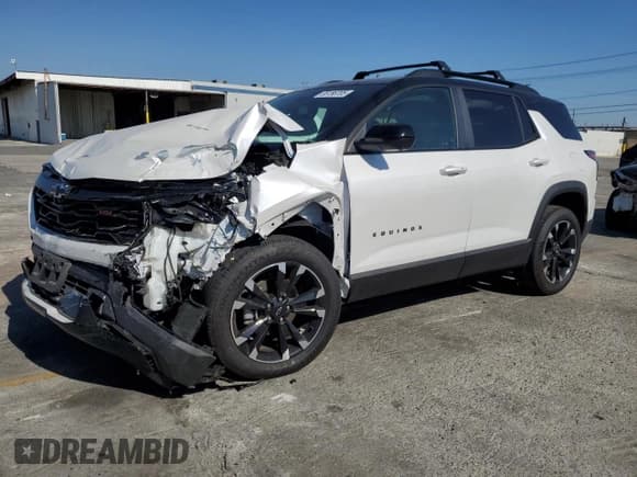 ✅ 2025 Chevrolet Equinox FWD RS • VIN: 3GNAXLEG9SL186710 • Lot: 85156705. Wystawiony na Copart z przebiegiem Nie podano. Bezpłatny archiwum sprzedaży aukcyjnych z USA i szczegółowy raport historii pojazdu na DreamBid. Zdjęcie 1.