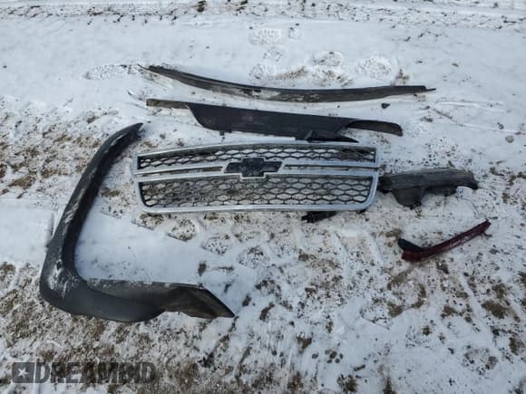 ✅ 2006 Chevrolet Silverado 2500HD LT1 • VIN: 1GCHK23D26F186329 • Lot: 41633675. Wystawiony na Copart z przebiegiem 231 536 mil. Bezpłatny archiwum sprzedaży aukcyjnych z USA i szczegółowy raport historii pojazdu na DreamBid. Zdjęcie 14.