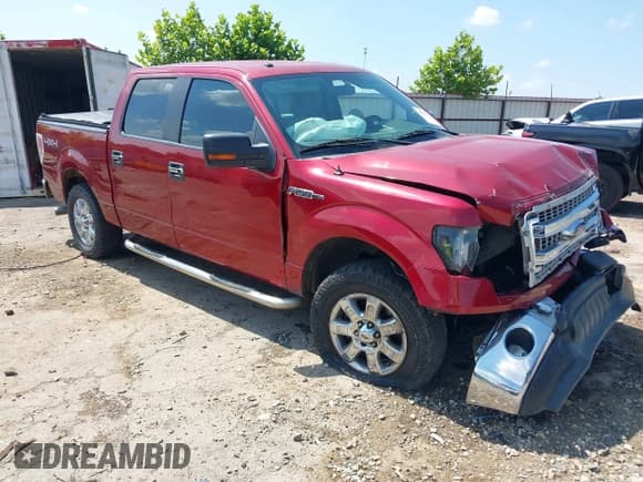 ✅ 2014 Ford F-150 XL • VIN: 1FTFW1EF2EKE21256 • Lot: 42913911. Listed on IAAI with 204,437 mi. Free auction sales archive from the USA and detailed vehicle history report at DreamBid. Image 1.