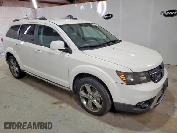 ✅ 2017 Dodge Journey Crossroad Plus • VIN: 3C4PDCGB6HT684322 • Lot: 83860935. Listed on Copart with 117,068 mi. Free auction sales archive from the USA and detailed vehicle history report at DreamBid. Image 4.