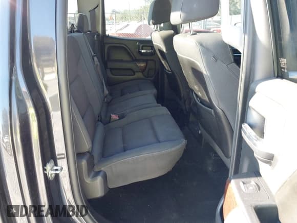 ✅ 2015 GMC Sierra 1500 SLE • VIN: 1GTR1UEH5FZ212908 • Лот: 43435491. Опубликован ранее на IAAI с пробегом 145 746 миль. Бесплатный доступ к архиву аукционных продаж из США и подробный отчёт об истории автомобиля на DreamBid. Изображение 8.