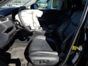 ✅ 2020 Toyota RAV4 Limited • VIN: 2T3Y1RFV3LW073337 • Lot: 87424805. Listed on Copart with 46,576 mi. Free auction sales archive from the USA and detailed vehicle history report at DreamBid. Image 7.