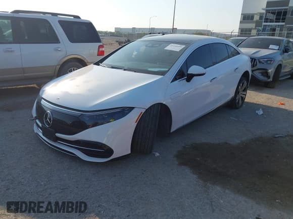 ✅ 2023 Mercedes-Benz EQS 450+ • VIN: W1KCG2DB6PA032431 • Лот: 43210499. Опубликован ранее на IAAI с пробегом 25 479 миль. Бесплатный доступ к архиву аукционных продаж из США и подробный отчёт об истории автомобиля на DreamBid. Изображение 2.