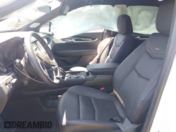 ✅ 2024 Cadillac XT5 AWD Premium Luxury • VIN: 1GYKNDRS5RZ707748 • Лот: 42220047. Опубликован ранее на IAAI с пробегом 13 113 миль. Бесплатный доступ к архиву аукционных продаж из США и подробный отчёт об истории автомобиля на DreamBid. Изображение 5.