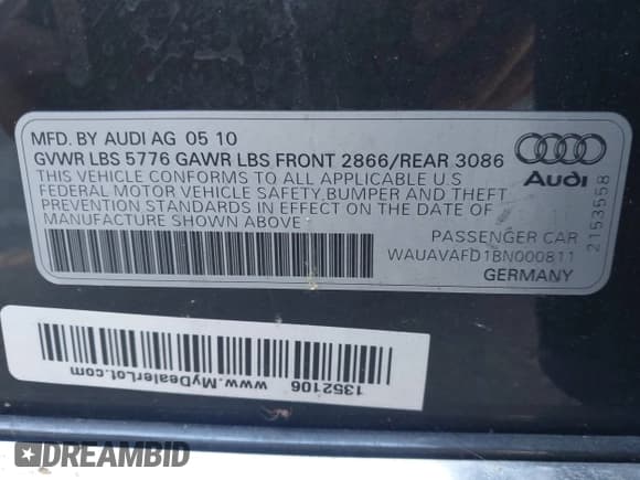 ✅ 2011 Audi A8 • VIN: WAUAVAFD1BN000811 • Lot: 43885239. Wystawiony na IAAI z przebiegiem 144 236 mil. Bezpłatny archiwum sprzedaży aukcyjnych z USA i szczegółowy raport historii pojazdu na DreamBid. Zdjęcie 9.