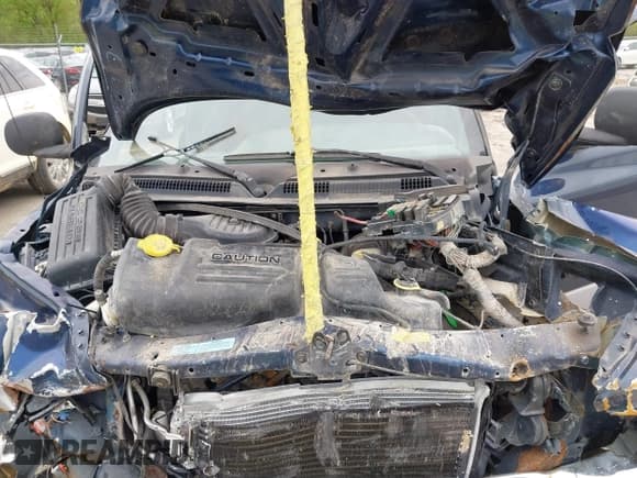 ✅ 2000 Dodge Dakota Sport • VIN: 1B7HG2AZ9YS777509 • Lot: 42145010. Wystawiony na IAAI z przebiegiem Nie podano. Bezpłatny archiwum sprzedaży aukcyjnych z USA i szczegółowy raport historii pojazdu na DreamBid. Zdjęcie 10.