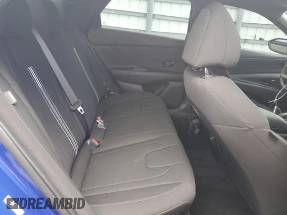 ✅ 2025 Hyundai Elantra SEL Sport • VIN: KMHLM4DG6SU056757 • Lot: 80873435. Listed on Copart with 934 mi. Free auction sales archive from the USA and detailed vehicle history report at DreamBid. Image 10.