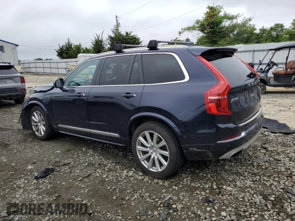 ✅ 2017 Volvo XC90 Inscription • VIN: YV4A22PL7H1120875 • Lot: 61061895. Listed on Copart with 113,185 mi. Free auction sales archive from the USA and detailed vehicle history report at DreamBid. Image 2.