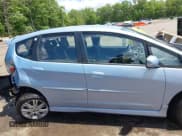 ✅ 2010 Honda Fit Sport • VIN: JHMGE8H4XAC010930 • Лот: 42338784. Опубликован ранее на IAAI с пробегом 169 979 миль. Бесплатный доступ к архиву аукционных продаж из США и подробный отчёт об истории автомобиля на DreamBid. Изображение 13.