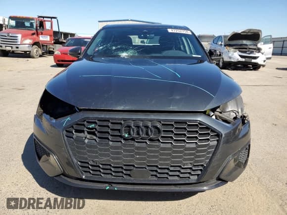 ✅ 2022 Audi A3 Premium Plus • VIN: WAUHUDGY6NA012193 • Lot: 47252754. Wystawiony na Copart z przebiegiem 42 239 mil. Bezpłatny archiwum sprzedaży aukcyjnych z USA i szczegółowy raport historii pojazdu na DreamBid. Zdjęcie 5.