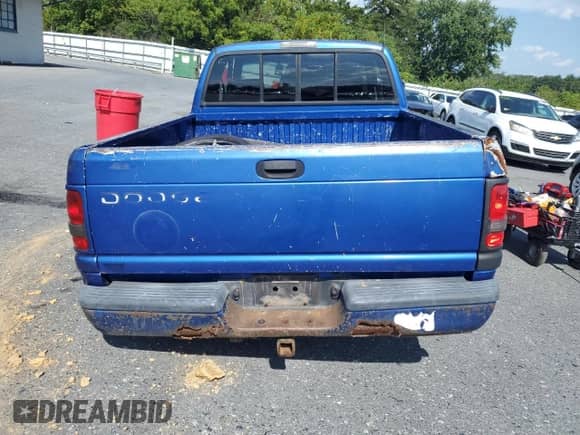 ✅ 1997 Dodge 1500 • VIN: 3B7HC13Y8VG833002 • Лот: 68732575. Размещён на Copart с пробегом 306 221 миль миль. Получите бесплатный доступ к архиву аукционных продаж из США и посмотрите подробный отчёт об истории автомобиля на DreamBid. Изображение 6.