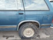 ✅ 1993 GMC Jimmy Diamond Edition Luxury • VIN: 1GKDT13W3P2537947 • Lot: 41949379. Wystawiony na IAAI z przebiegiem Nie podano. Bezpłatny archiwum sprzedaży aukcyjnych z USA i szczegółowy raport historii pojazdu na DreamBid. Zdjęcie 6.