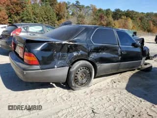 ✅ 1998 Lexus LS 400 • VIN: JT8BH28F0W0122273 • Лот: 78102134. Опубликован ранее на Copart с пробегом 256 400 миль. Бесплатный доступ к архиву аукционных продаж из США и подробный отчёт об истории автомобиля на DreamBid. Изображение 3.