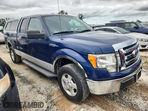 ✅ 2010 Ford F-150 XL • VIN: 1FTEX1E87AFC76115 • Lot: 68335705. Wystawiony na Copart z przebiegiem 90 583 mil. Bezpłatny archiwum sprzedaży aukcyjnych z USA i szczegółowy raport historii pojazdu na DreamBid. Zdjęcie 4.