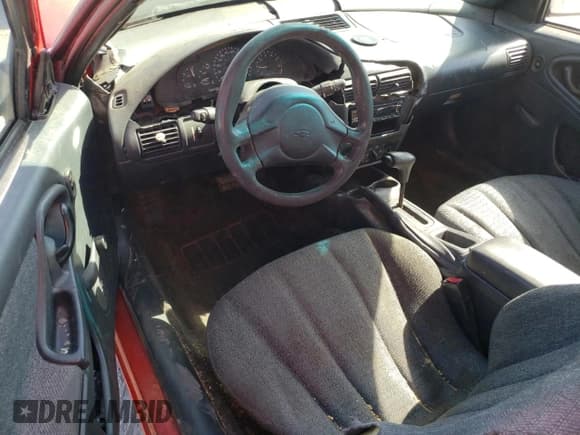 ✅ 2005 Chevrolet Cavalier • VIN: 1G1JC12F057106586 • Lot: 58269535. Listed on Copart with 174,182 mi. Free auction sales archive from the USA and detailed vehicle history report at DreamBid. Image 8.