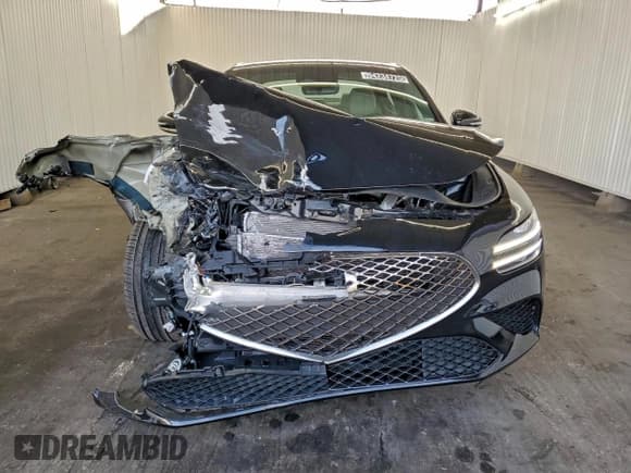 ✅ 2025 Genesis G70 2.5T • VIN: KMTG34SC1SU149079 • Лот: 94234725. Опубликован ранее на Copart с пробегом 24 558 миль. Бесплатный доступ к архиву аукционных продаж из США и подробный отчёт об истории автомобиля на DreamBid. Изображение 5.