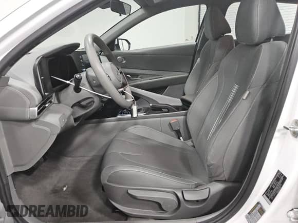 2023 Hyundai Elantra SEL with VIN 5NPLM4AG1PH104434, listed as a Copart auction lot 89475555 with 44,795 mi miles and Clean title. Bid and sale history available at DreamBid. Image 7.