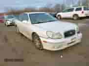 2004 Hyundai Sonata GLS z VIN KMHWF35H84A957433, wystawiony jako Copart lot #82852774 z przebiegiem 187 857 mil mil oraz Szkoda całkowita • Salvage title. Historia ofert i sprzedaży dostępna na DreamBid. Obrazek 10.