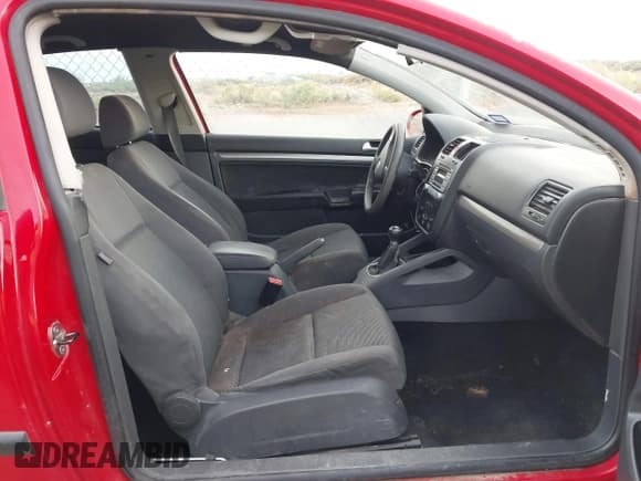 ✅ 2008 Volkswagen Rabbit S • VIN: WVWAA71K68W107086 • Lot: 43518524. Listed on IAAI with 199,720 mi. Free auction sales archive from the USA and detailed vehicle history report at DreamBid. Image 5.