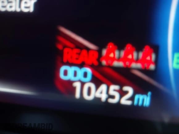 ✅ 2024 Toyota RAV4 Hybrid XLE Premium • VIN: JTMB6RFV3RJ041700 • Lot: 42171568. Listed on IAAI with 10,452 mi. Free auction sales archive from the USA and detailed vehicle history report at DreamBid. Image 15.