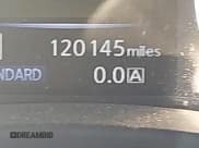 ✅ 2018 Infiniti Q50 Luxe • VIN: JN1EV7AP9JM360229 • Lot: 43688827. Wystawiony na IAAI z przebiegiem 120 145 mil. Bezpłatny archiwum sprzedaży aukcyjnych z USA i szczegółowy raport historii pojazdu na DreamBid. Zdjęcie 15.