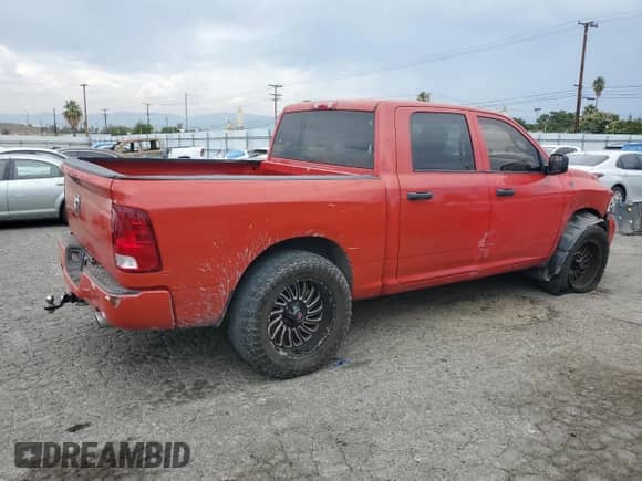 2013 Ram 1500 Express z VIN 1C6RR6KT7DS655216, wystawiony jako Copart lot #65613925 z przebiegiem 142 666 mil mil oraz Szkoda całkowita • Salvage title. Historia ofert i sprzedaży dostępna na DreamBid. Obrazek 3.