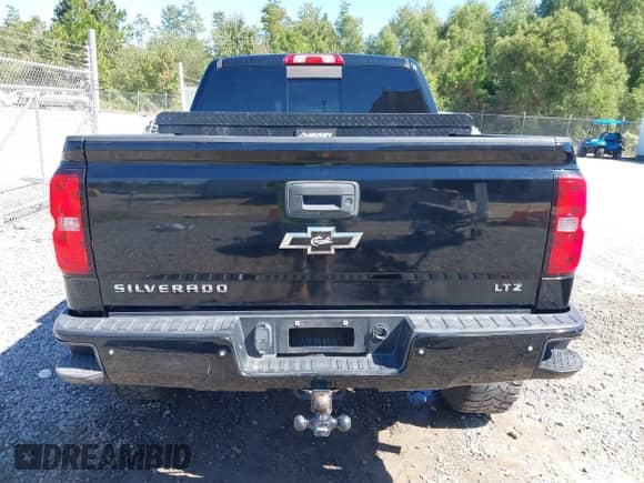 2014 Chevrolet Silverado 1500 LTZ с VIN 3GCUKSEC9EG100644, выставлен на аукционе IAAI как лот 43313777 с пробегом 217 258 миль миль и . История ставок и продаж доступна на DreamBid. Изображение 16.