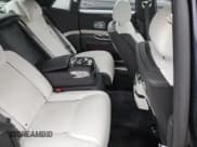 ✅ 2018 Rolls-Royce Ghost • VIN: SCA664S51JUX54552 • Lot: 94745655. Wystawiony na Copart z przebiegiem 14 344 mil. Bezpłatny archiwum sprzedaży aukcyjnych z USA i szczegółowy raport historii pojazdu na DreamBid. Zdjęcie 10.