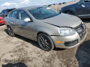 ✅ 2007 Volkswagen Jetta 2.5 • VIN: 3VWRF71K07M011261 • Lot: 50465785. Listed on Copart with 58,476 mi. Free auction sales archive from the USA and detailed vehicle history report at DreamBid. Image 4.