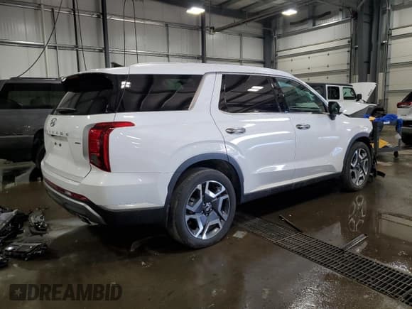 ✅ 2024 Hyundai Palisade SEL • VIN: KM8R4DGE8RU807002 • Лот: 79637154. Опубликован ранее на Copart с пробегом 3 648 миль. Бесплатный доступ к архиву аукционных продаж из США и подробный отчёт об истории автомобиля на DreamBid. Изображение 3.