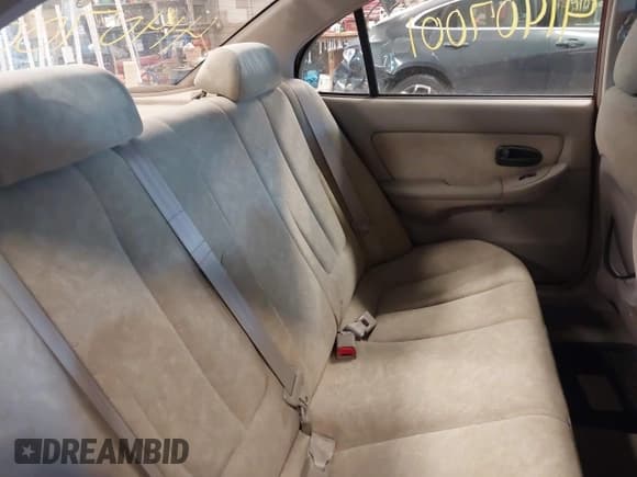 ✅ 2002 Hyundai Elantra GLS • VIN: KMHDN45D32U460878 • Lot: 41407001. Wystawiony na IAAI z przebiegiem 145 399 mil. Bezpłatny archiwum sprzedaży aukcyjnych z USA i szczegółowy raport historii pojazdu na DreamBid. Zdjęcie 16.