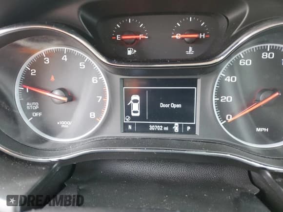 ✅ 2019 Chevrolet Cruze LS • VIN: 3G1BC6SM9KS605271 • Lot: 48819703. Listed on Copart with 30,702 mi. Free auction sales archive from the USA and detailed vehicle history report at DreamBid. Image 9.