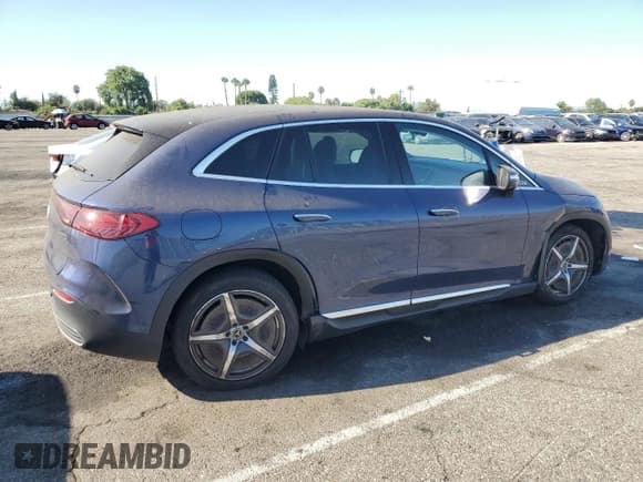 ✅ 2023 Mercedes-Benz EQE 500 • VIN: 4JGGM2CB3PA037216 • Lot: 71277255. Wystawiony na Copart z przebiegiem 21 147 mil. Bezpłatny archiwum sprzedaży aukcyjnych z USA i szczegółowy raport historii pojazdu na DreamBid. Zdjęcie 3.