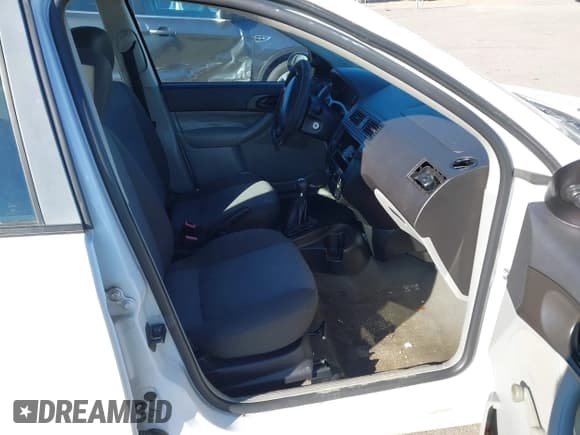 ✅ 2007 Ford Focus S • VIN: 1FAFP34NX7W308254 • Lot: 43590605. Listed on IAAI with 154,344 mi. Free auction sales archive from the USA and detailed vehicle history report at DreamBid. Image 5.