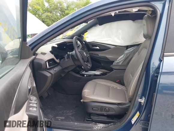 ✅ 2024 Buick Envista Avenir • VIN: KL47LCE29RB067841 • Lot: 42693505. Wystawiony na IAAI z przebiegiem 16 622 mil. Bezpłatny archiwum sprzedaży aukcyjnych z USA i szczegółowy raport historii pojazdu na DreamBid. Zdjęcie 5.