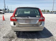 ✅ 2008 Volvo V70 • VIN: YV1BW982281036449 • Lot: 49309305. Listed on Copart with 173,111 mi. Free auction sales archive from the USA and detailed vehicle history report at DreamBid. Image 6.