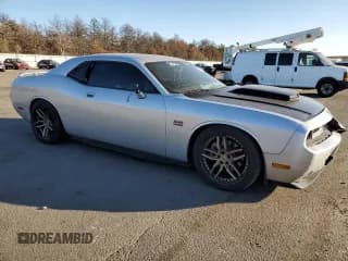 ✅ 2010 Dodge Challenger R/T • VIN: 2B3CJ5DT2AH182374 • Lot: 78757474. Wystawiony na Copart z przebiegiem 86 844 mil. Bezpłatny archiwum sprzedaży aukcyjnych z USA i szczegółowy raport historii pojazdu na DreamBid. Zdjęcie 4.