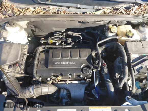 ✅ 2014 Chevrolet Cruze 2LT • VIN: 1G1PE5SB0E7418528 • Lot: 43525230. Listed on IAAI with 89,999 mi. Free auction sales archive from the USA and detailed vehicle history report at DreamBid. Image 10.