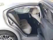 ✅ 2015 Lexus ES 330 • VIN: JTHBK1GG2F2209229 • Lot: 43398205. Wystawiony na IAAI z przebiegiem 47 040 mil. Bezpłatny archiwum sprzedaży aukcyjnych z USA i szczegółowy raport historii pojazdu na DreamBid. Zdjęcie 8.