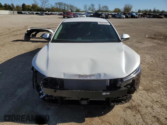 ✅ 2025 Kia K4 LX • VIN: 3KPFT4DE7SE161292 • Lot: 86628535. Listed on Copart with 3,799 mi. Free auction sales archive from the USA and detailed vehicle history report at DreamBid. Image 5.