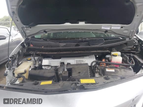 ✅ 2013 Toyota Prius Three • VIN: JTDZN3EU3D3220372 • Lot: 43719842. Wystawiony na IAAI z przebiegiem 90 583 mil. Bezpłatny archiwum sprzedaży aukcyjnych z USA i szczegółowy raport historii pojazdu na DreamBid. Zdjęcie 10.