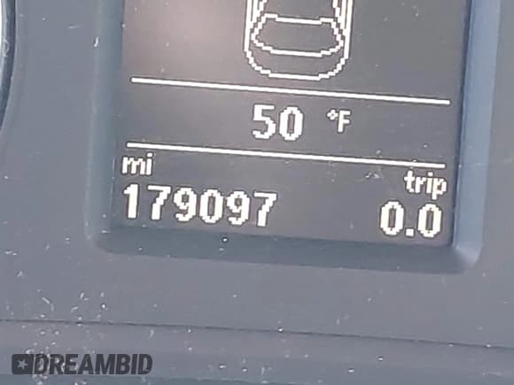 ✅ 2013 Volkswagen Passat SE • VIN: 1VWBP7A34DC015043 • Lot: 43612344. Listed on IAAI with 179,097 mi. Free auction sales archive from the USA and detailed vehicle history report at DreamBid. Image 7.