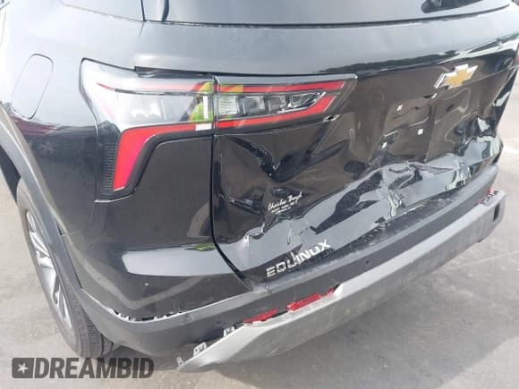 ✅ 2026 Chevrolet Equinox FWD LT • VIN: 3GNAXHEG8TL164308 • Lot: 43420443. Wystawiony na IAAI z przebiegiem 1 816 mil. Bezpłatny archiwum sprzedaży aukcyjnych z USA i szczegółowy raport historii pojazdu na DreamBid. Zdjęcie 18.