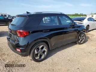 ✅ 2022 Hyundai Venue SEL • VIN: KMHRC8A35NU162305 • Lot: 62303475. Listed on Copart with 15,814 mi. Free auction sales archive from the USA and detailed vehicle history report at DreamBid. Image 3.