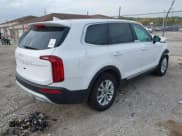 ✅ 2022 Kia Telluride LX • VIN: 5XYP2DHC8NG199783 • Lot: 43478520. Wystawiony na IAAI z przebiegiem 30 121 mil. Bezpłatny archiwum sprzedaży aukcyjnych z USA i szczegółowy raport historii pojazdu na DreamBid. Zdjęcie 4.