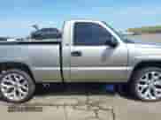 2002 Chevrolet Silverado 1500 LS z VIN 1GCEK14V12Z277928, wystawiony jako IAAI lot #42049150 z przebiegiem 198 414 mil mil oraz . Historia ofert i sprzedaży dostępna na DreamBid. Obrazek 13.