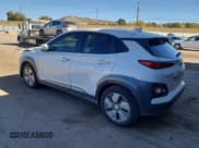 ✅ 2020 Hyundai Kona Limited • VIN: KM8K33AG4LU077377 • Лот: 90468775. Опубликован ранее на Copart с пробегом 119 996 миль. Бесплатный доступ к архиву аукционных продаж из США и подробный отчёт об истории автомобиля на DreamBid. Изображение 2.