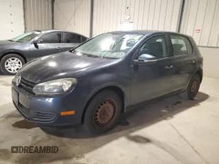 ✅ 2010 Volkswagen Golf • VIN: WVWDA7AJ3AW275956 • Lot: 87183655. Listed on Copart with 90,178 mi. Free auction sales archive from the USA and detailed vehicle history report at DreamBid. Image 1.
